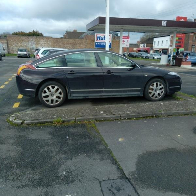 CITROENC6 2.7 HDI - 24V V6 BI-TURBO Photo n°4