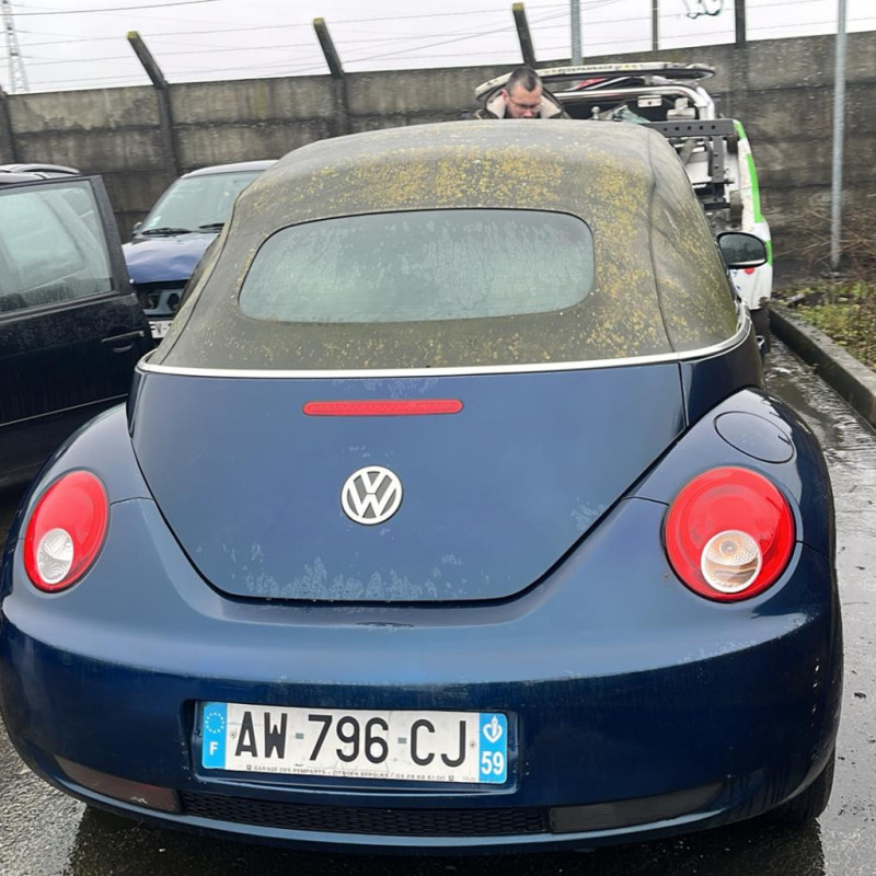 VOLKSWAGENNEW BEETLE 1 PHASE 1 CABRIOLET 1.9 TDI - 8V TURBO Photo n°6