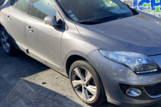 RENAULT MEGANE 3 PHASE 2 1.2i - 16V TURBO TCE 115