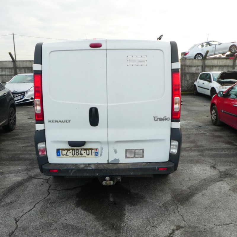 RENAULTTRAFIC 2 PHASE 2 2.0 DCI - 16V TURBO Photo n°4