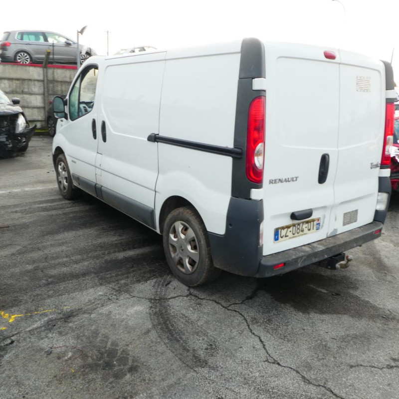 RENAULTTRAFIC 2 PHASE 2 2.0 DCI - 16V TURBO Photo n°5