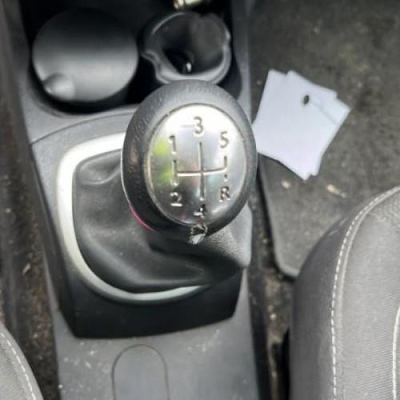 Compteur RENAULT CLIO 3 Photo n°8