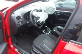 Amortisseur avant droit VOLKSWAGEN POLO 5