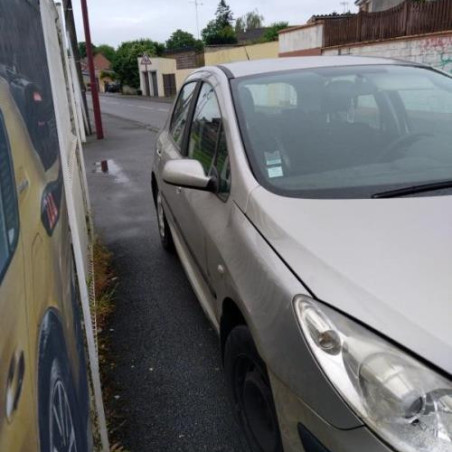 Renfort pare choc arriere (traverse) PEUGEOT 307