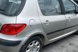 Renfort pare choc arriere (traverse) PEUGEOT 307