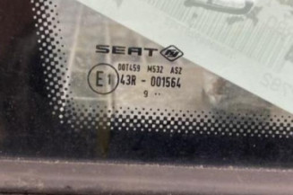 Custode avant droit SEAT IBIZA 4