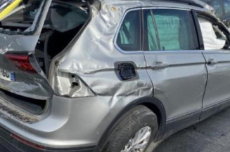 Interrupteur de leve vitre arriere gauche VOLKSWAGEN TIGUAN 2