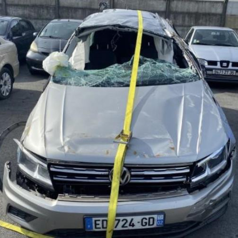 Interrupteur de leve vitre arriere gauche VOLKSWAGEN TIGUAN 2 Photo n°8