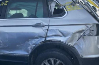 Interrupteur de leve vitre avant droit VOLKSWAGEN TIGUAN 2