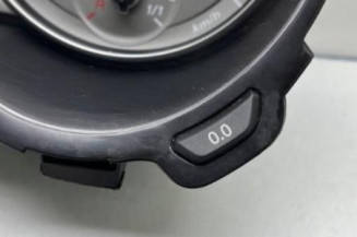 Compteur AUDI A1 1