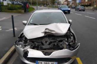 Pretensionneur de ceinture avant gauche RENAULT CLIO 4