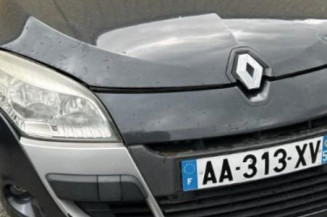 Bras essuie glace avant gauche RENAULT MEGANE 3