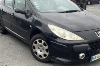 Serrure avant droit PEUGEOT 307