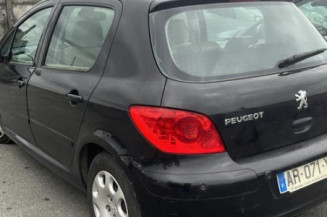 Serrure avant droit PEUGEOT 307