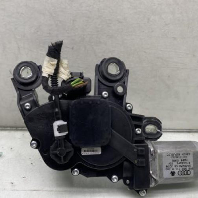 Moteur essuie glace arriere AUDI A1 1 Photo n°2