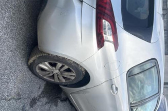 Interrupteur de leve vitre avant gauche PEUGEOT 308 2