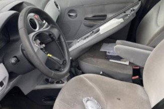 Poignee porte arriere gauche CITROEN C3 1