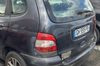 Pivot de moyeu avant gauche RENAULT SCENIC 1