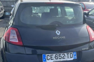 Moteur essuie glace avant RENAULT MEGANE 2