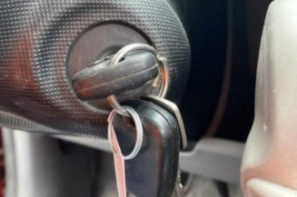 Pretensionneur de ceinture avant gauche TOYOTA AYGO 1