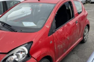 Serrure avant gauche TOYOTA AYGO 1