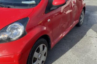 Pretensionneur de ceinture avant gauche TOYOTA AYGO 1