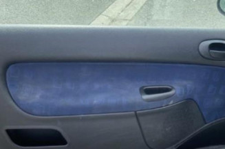 Porte avant droit PEUGEOT 206