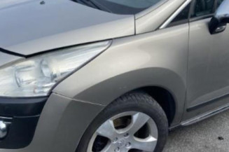 Pretensionneur de ceinture avant droit PEUGEOT 3008 1