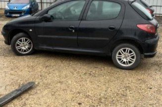 Boitier servitude moteur (BSM) PEUGEOT 206