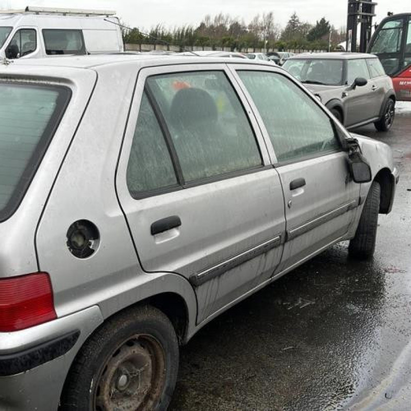 Porte arriere droit PEUGEOT 106 Photo n°12