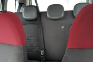 Renfort pare choc arriere (traverse) FIAT PANDA 3