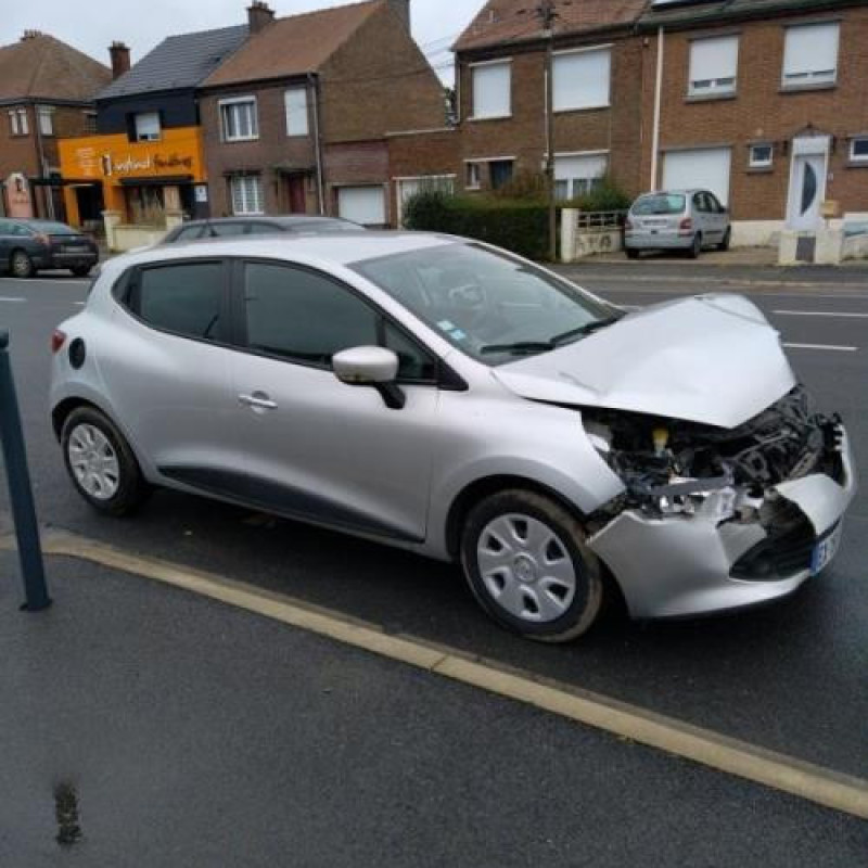 Feu arriere principal gauche (feux) RENAULT CLIO 4 Photo n°5