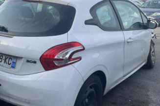 Moteur PEUGEOT 208 1