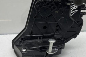 Serrure arriere droit TOYOTA RAV4 5