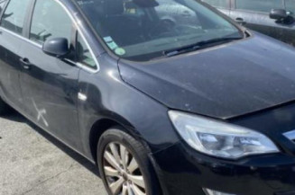 Capot OPEL ASTRA J