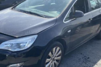 Malle/Hayon arriere OPEL ASTRA J