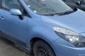 Boitier UCH RENAULT SCENIC 3