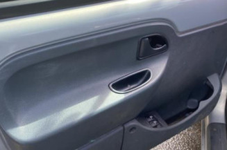 Pretensionneur de ceinture avant gauche RENAULT KANGOO 1