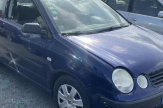 Serrure avant droit VOLKSWAGEN POLO 4