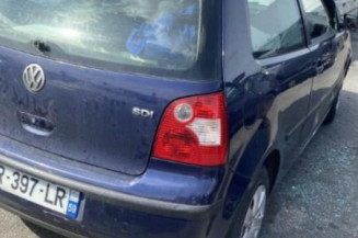 Serrure avant droit VOLKSWAGEN POLO 4