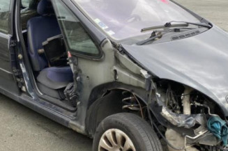 Feu arriere stop central CITROEN XSARA PICASSO