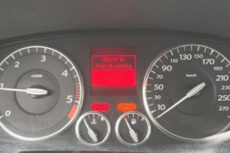 Bouton de warning RENAULT LAGUNA 3