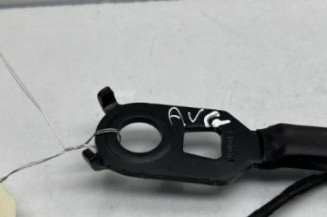 Attache ceinture avant gauche PEUGEOT 3008 2