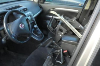 Serrure avant gauche FIAT CROMA 2