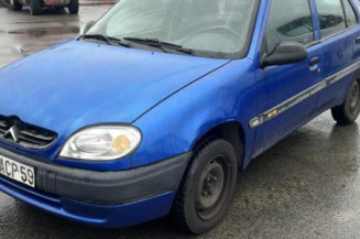 Moteur CITROEN SAXO Photo n°1