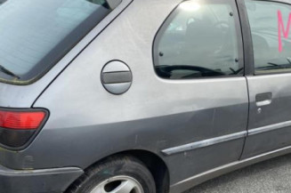 Porte avant gauche PEUGEOT 306