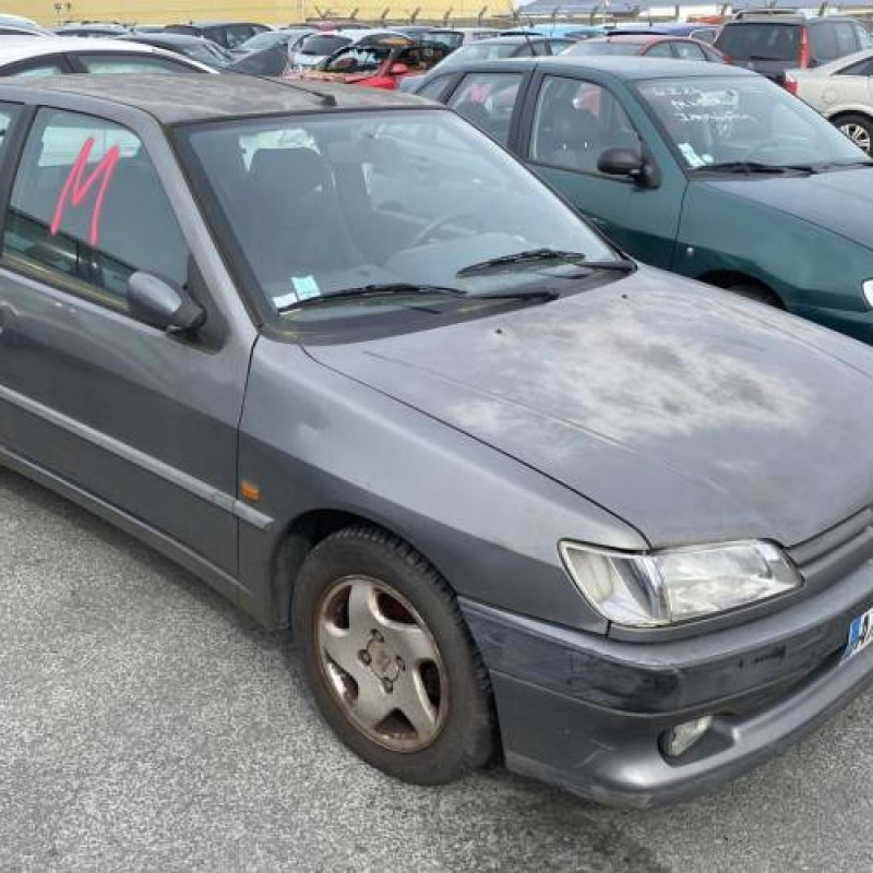 Leve vitre electrique avant droit PEUGEOT 306 Photo n°8