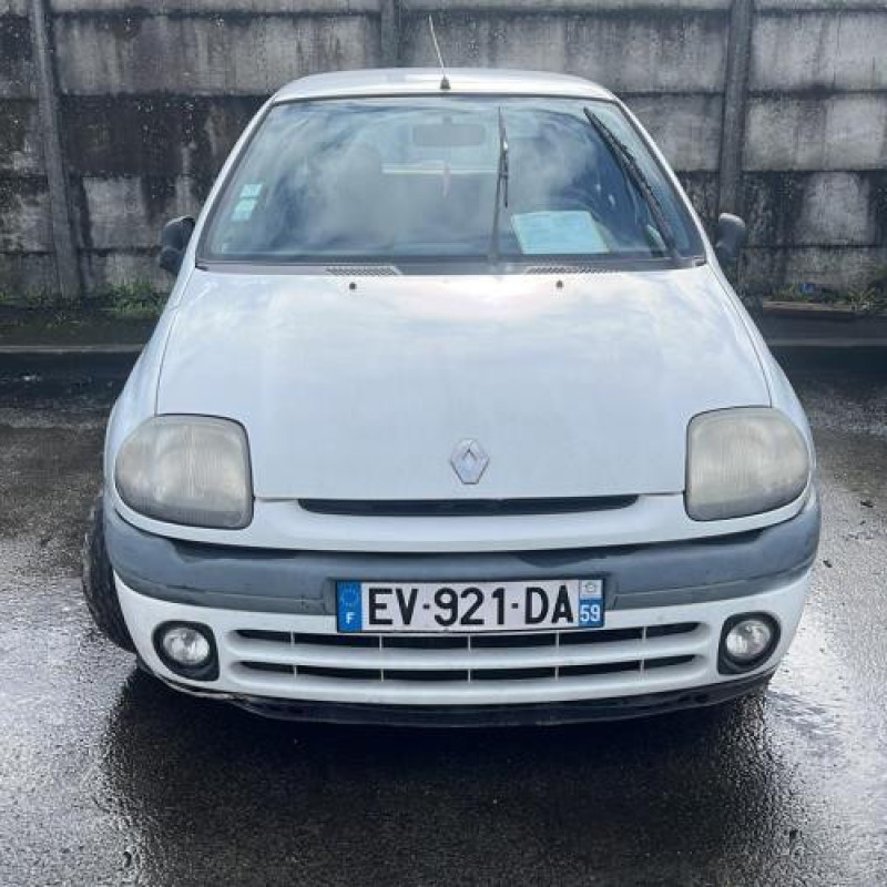 Moteur RENAULT CLIO 2 Photo n°2