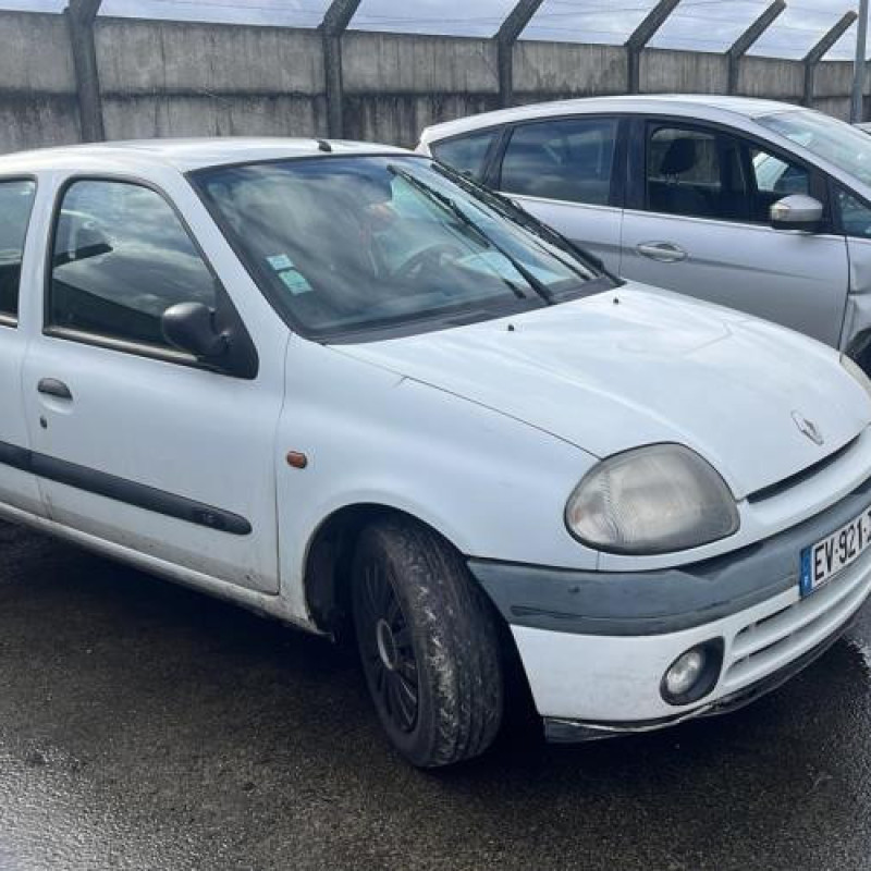 Moteur RENAULT CLIO 2 Photo n°4