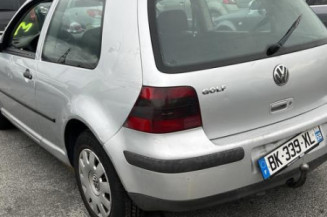 Serrure avant droit VOLKSWAGEN GOLF 4